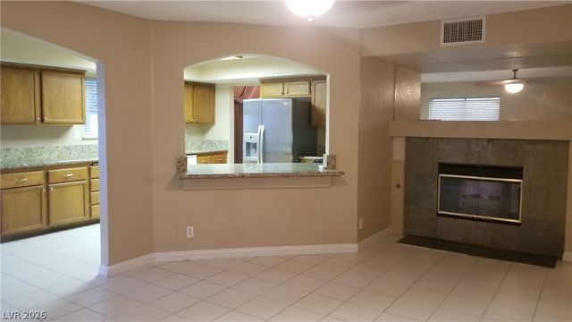 3212 Beacon Shores Circle, Las Vegas, NV 89117