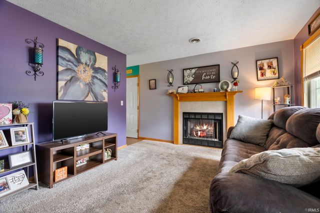 2009 Brady Lane, Lafayette, IN 47909