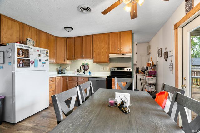 2009 Brady Lane, Lafayette, IN 47909