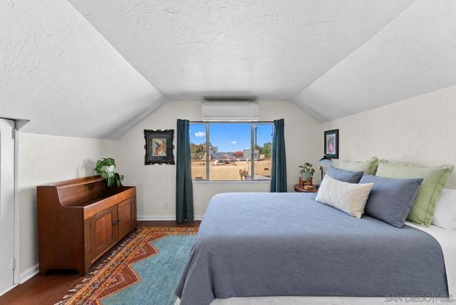 4829 Oregon St, San Diego, CA 92116