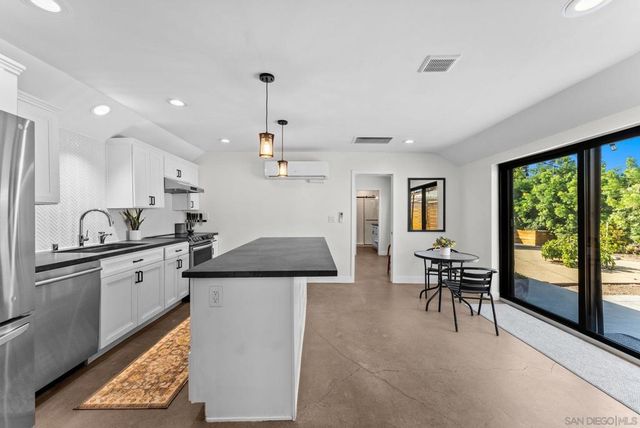 4829 Oregon St, San Diego, CA 92116