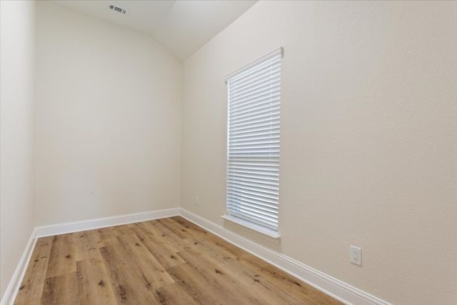 518 Rye Circle, Waco, TX 76657