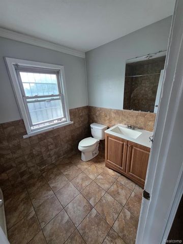 24304 W Warren Street, Dearborn Heights, MI 48127