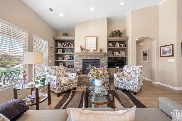 5120 S CARMEL BLUFFS DR, St. George, UT 84790