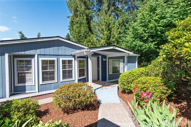 9466 Silver Creek Lane NW, Bremerton, WA 98311