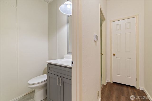 9466 Silver Creek Lane NW, Bremerton, WA 98311