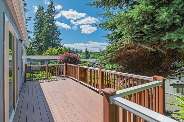 9466 Silver Creek Lane NW, Bremerton, WA 98311