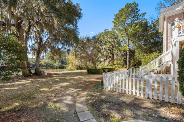 250 Pinckney Ave., Georgetown, SC 29440