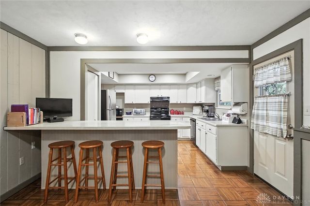 3797 Willow Creek Drive, Dayton, OH 45415