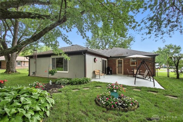 3797 Willow Creek Drive, Dayton, OH 45415