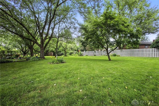 3797 Willow Creek Drive, Dayton, OH 45415