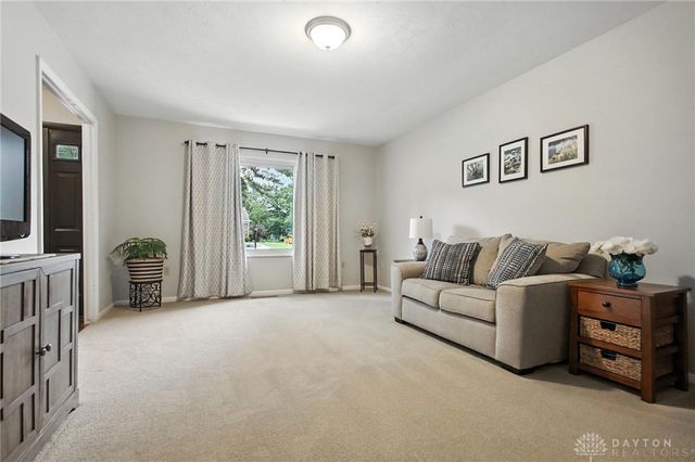 3797 Willow Creek Drive, Dayton, OH 45415