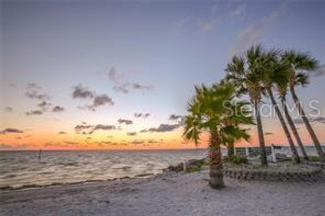 4807 MARINE PARKWAY 202, New Port Richey, FL 34652
