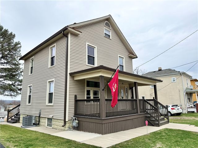24 W Chartes St, New Castle, PA 16102