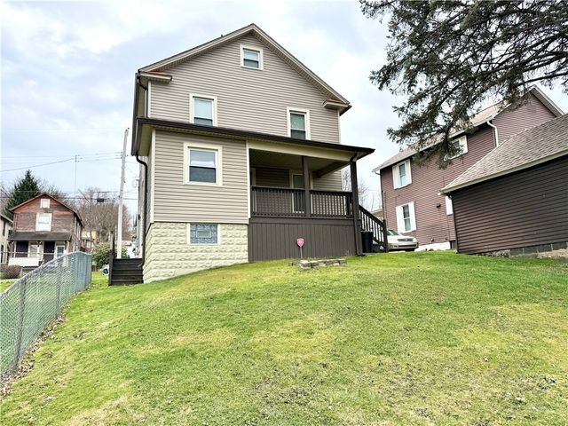 24 W Chartes St, New Castle, PA 16102