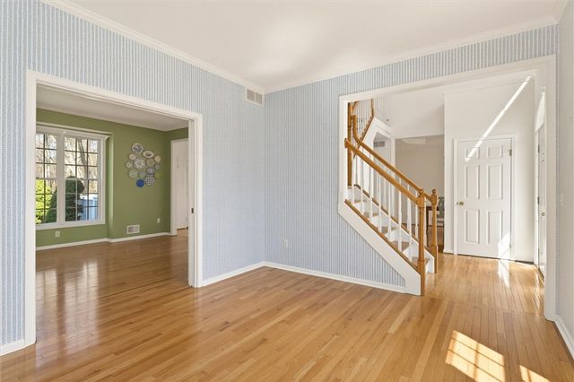 574 Dunnbridge Drive, Webster, NY 14580