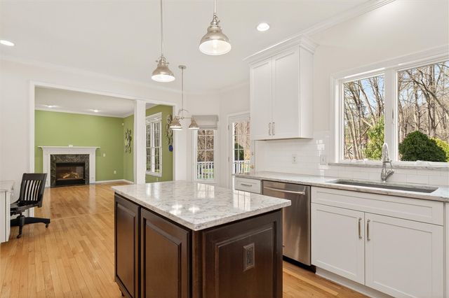 574 Dunnbridge Drive, Webster, NY 14580