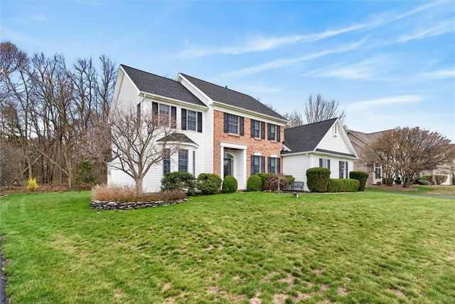 574 Dunnbridge Drive, Webster, NY 14580