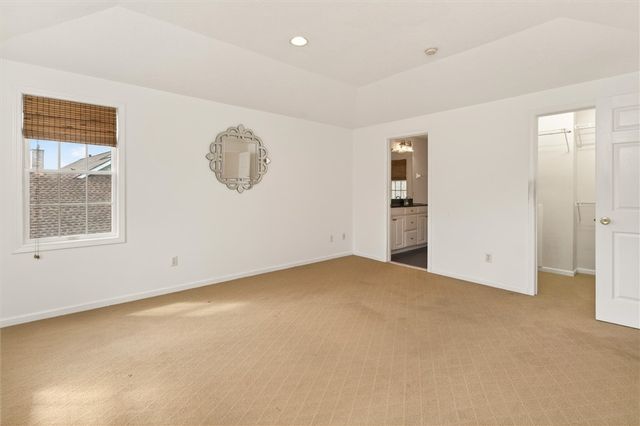 574 Dunnbridge Drive, Webster, NY 14580