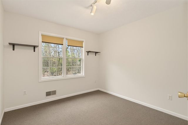 574 Dunnbridge Drive, Webster, NY 14580