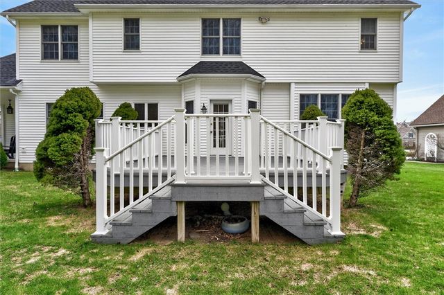 574 Dunnbridge Drive, Webster, NY 14580