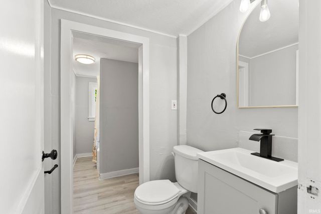 4633 Arizona Avenue, Fort Wayne, IN 46808