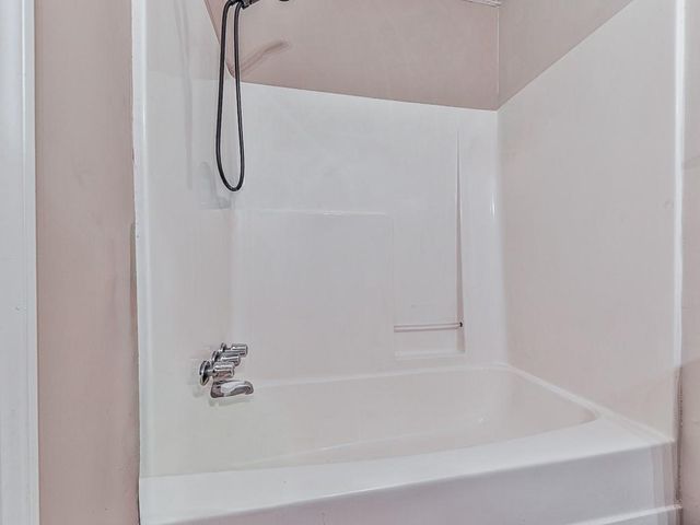 921 White Stag Lane, Canton, GA 30115