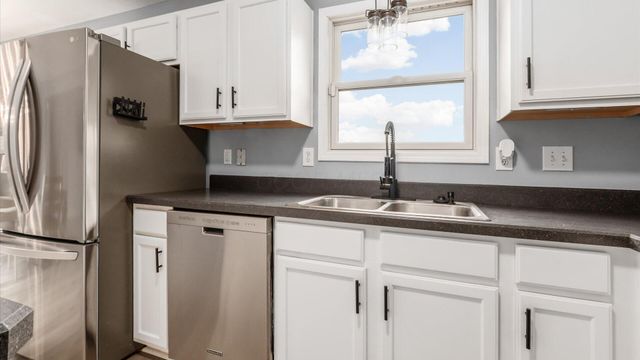 156 Glen Crossing Drive, Etna, OH 43062