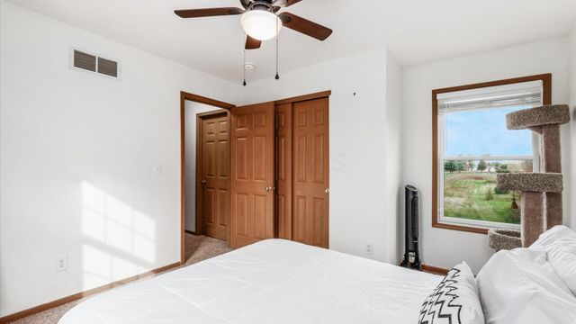 156 Glen Crossing Drive, Etna, OH 43062