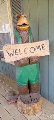 445 Allison Drive, Maggie Valley, NC 28751