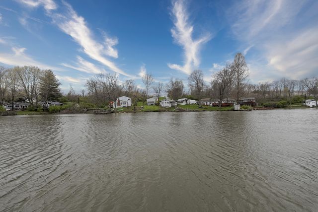 32 Boone Lake Circle, Walton, KY 41094