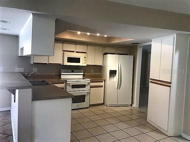 6334 BEECHNUT DRIVE, Lakeland, FL 33813