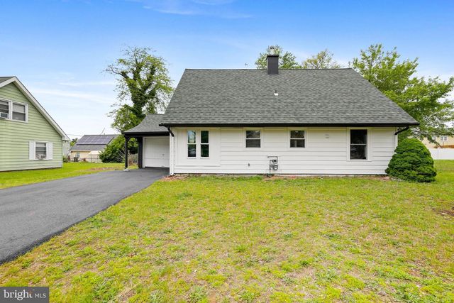 37 BLACKWELL LN, Willingboro, NJ 08046
