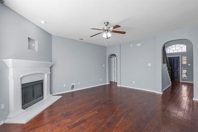 13229 Larks View Point, Fort Worth, TX 76244