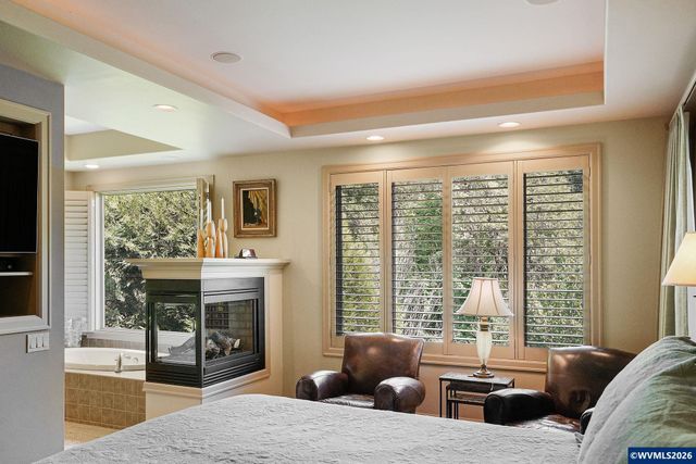 3398 Championship Dr S, Salem, OR 97302