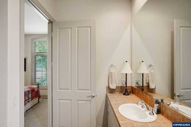 3398 Championship Dr S, Salem, OR 97302