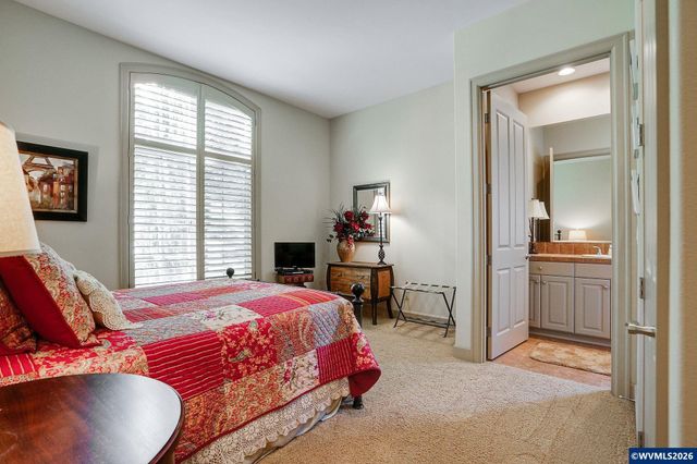 3398 Championship Dr S, Salem, OR 97302