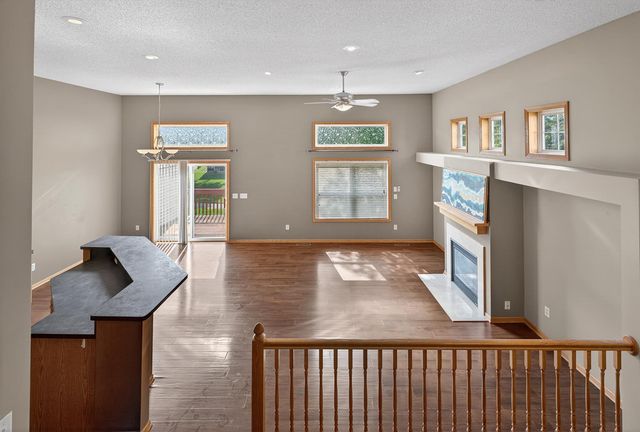 1758 Philipp Drive, Shakopee, MN 55379