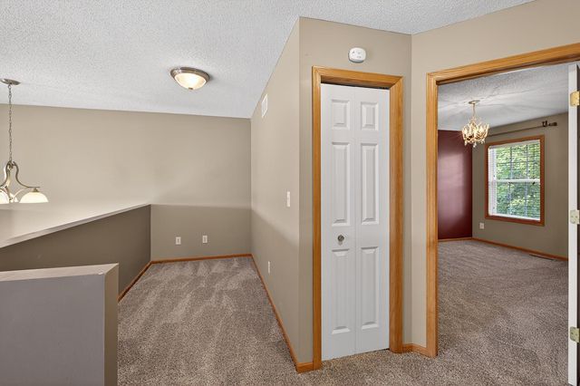 1758 Philipp Drive, Shakopee, MN 55379