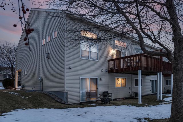 1758 Philipp Drive, Shakopee, MN 55379