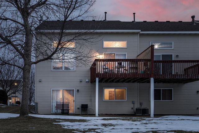 1758 Philipp Drive, Shakopee, MN 55379