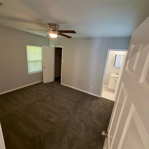 3823 Jamaica Street, Dallas, TX 75210