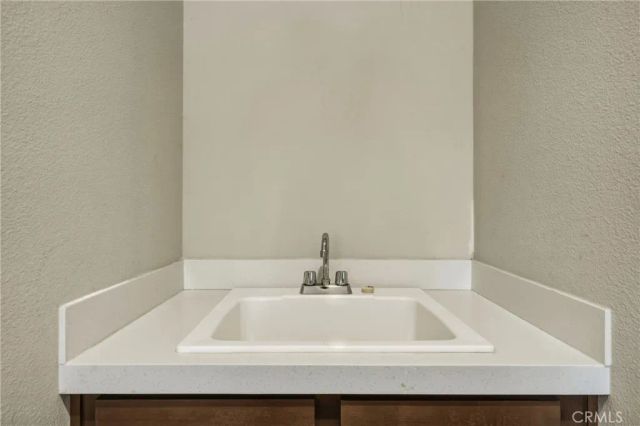 5220 Lakeshore, Lakeport, CA 95453