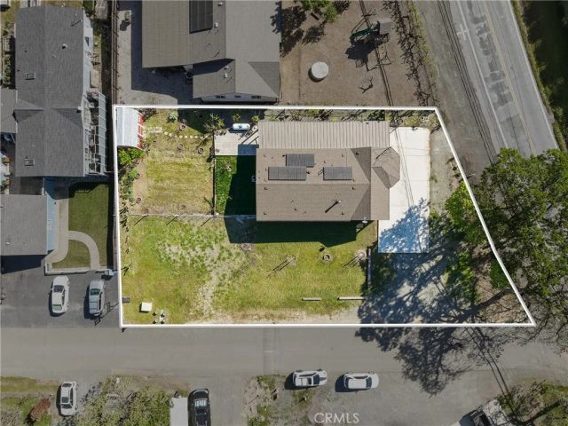 5220 Lakeshore, Lakeport, CA 95453