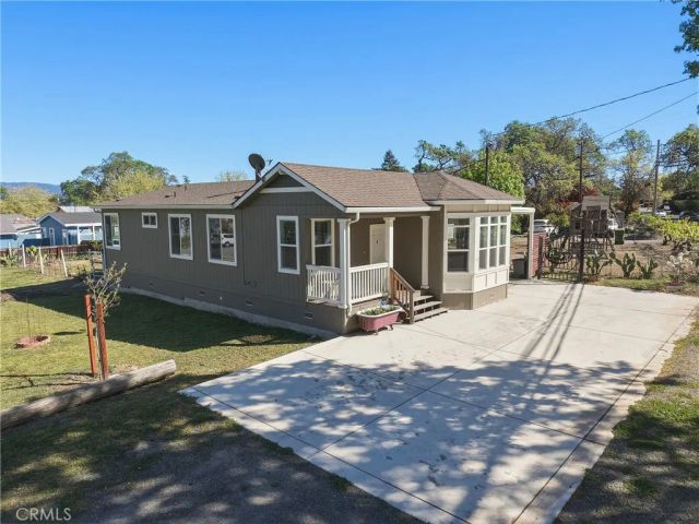 5220 Lakeshore, Lakeport, CA 95453