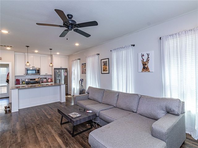 318 E Martin Luther King Boulevard, Fayetteville, AR 72701