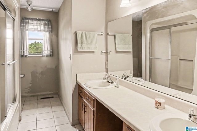 460 COUNTY ROAD 295, Jemison, AL 35085