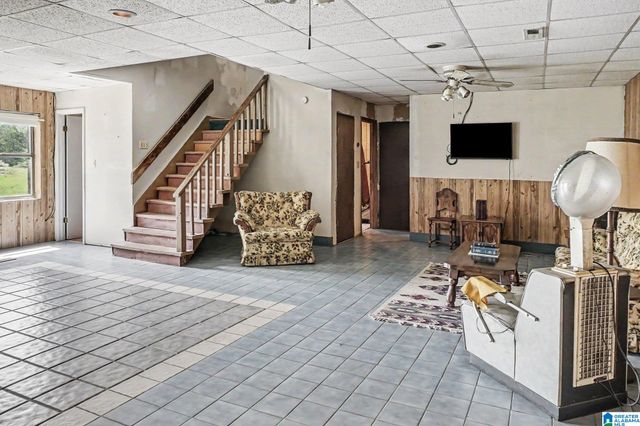 460 COUNTY ROAD 295, Jemison, AL 35085