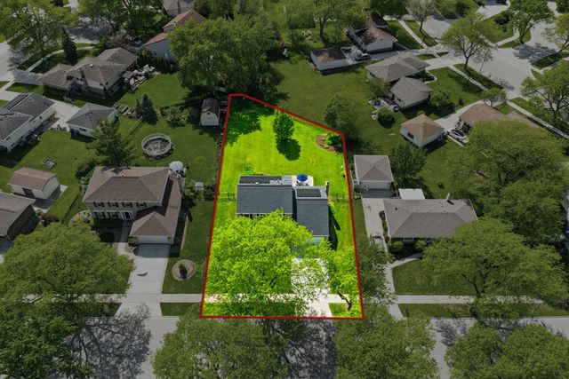 254 Woodville Lane, Schaumburg, IL 60193