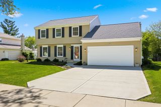 254 Woodville Lane, Schaumburg, IL 60193